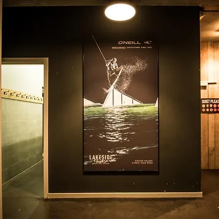 Hostel Lakeside Paradise Sport *