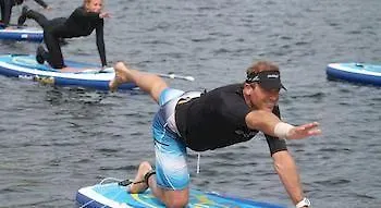 Lakeside Paradise Sport Hostal *