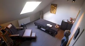 Lakeside Paradise Sport Hostel